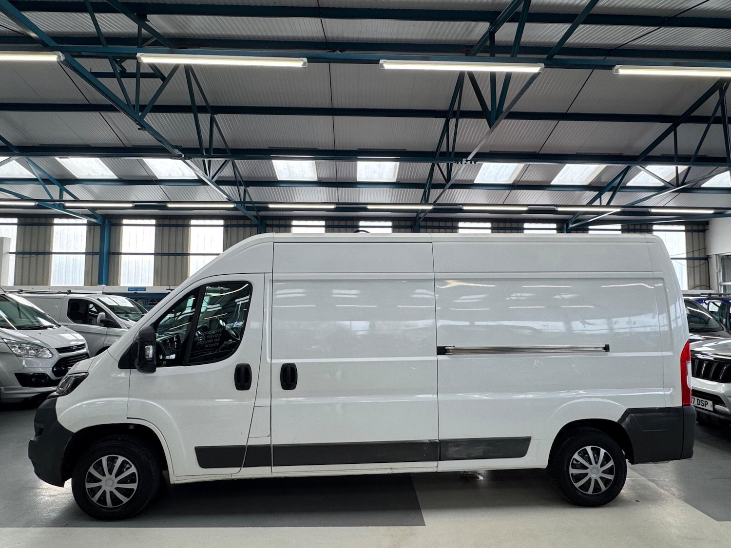 Used Peugeot Boxer 2016 for sale - 77509949: Photo 4