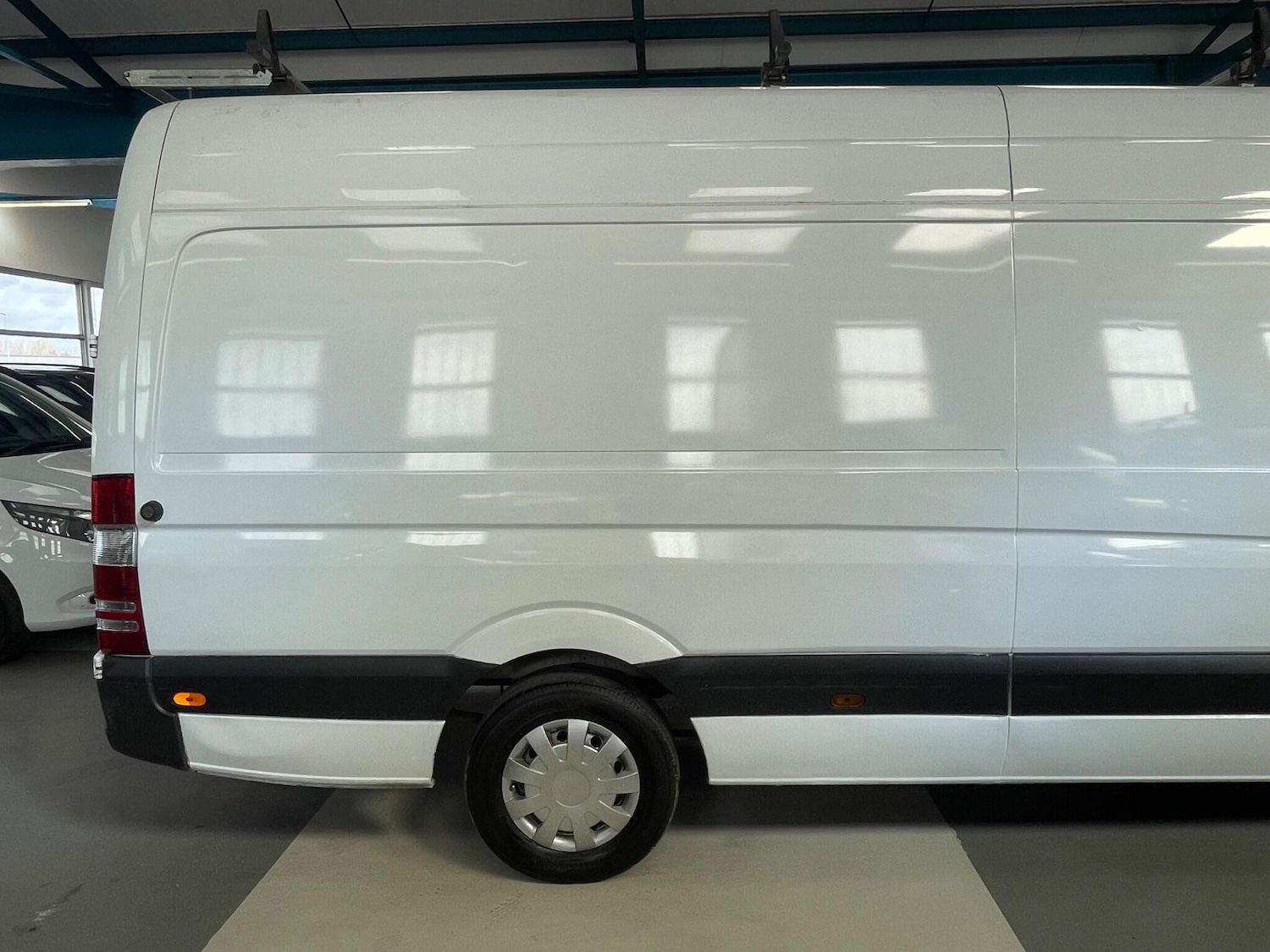 Used Mercedes-Benz Sprinter 2017 for sale - 77364333: Photo 13