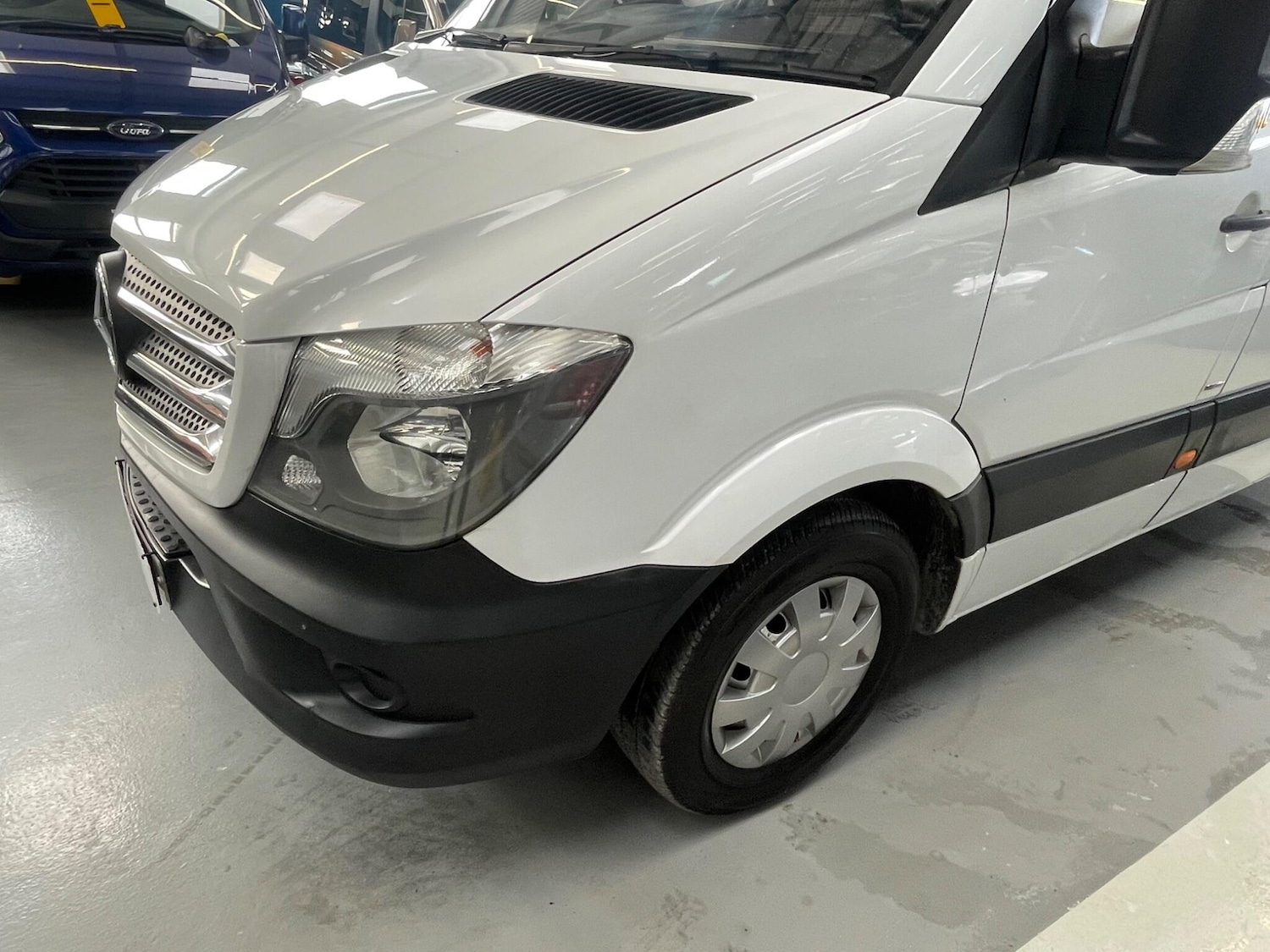 Used Mercedes-Benz Sprinter 2017 for sale - 77364333: Photo 3