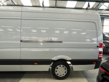 Used Mercedes-Benz Sprinter 2017 for sale - 77364333: Photo