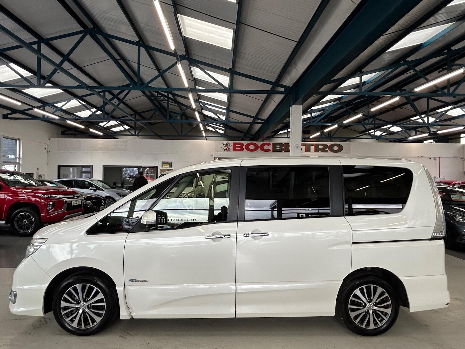 Used Nissan Serena 2025 for sale - 77364321: Photo 10