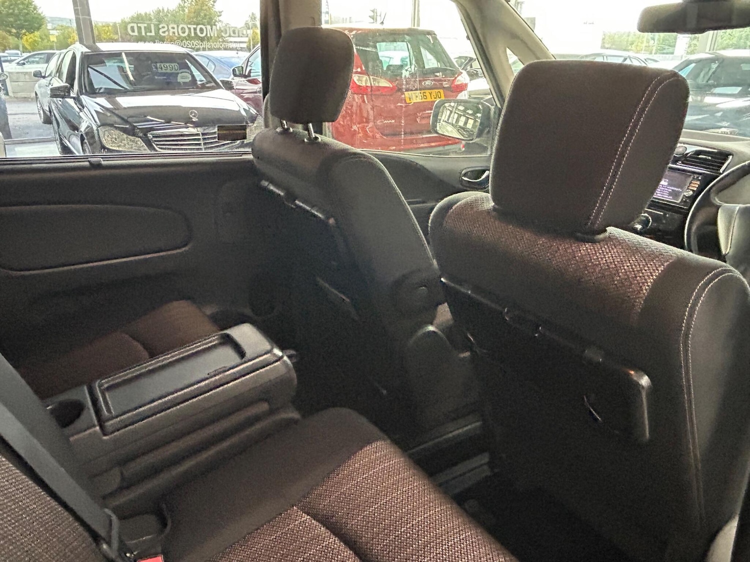 Used Nissan Serena 2025 for sale - 77364321: Photo 17