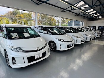 Used Nissan Serena 2013 for sale - 77364321: Photo