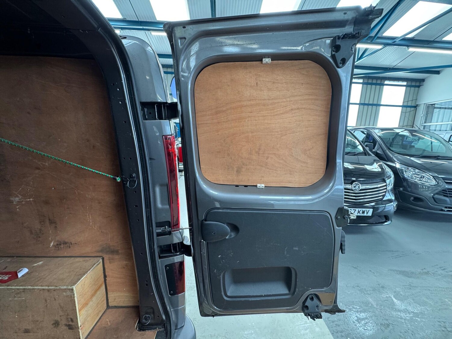 Used Vauxhall Vivaro 2015 for sale - 78006617: Photo 14