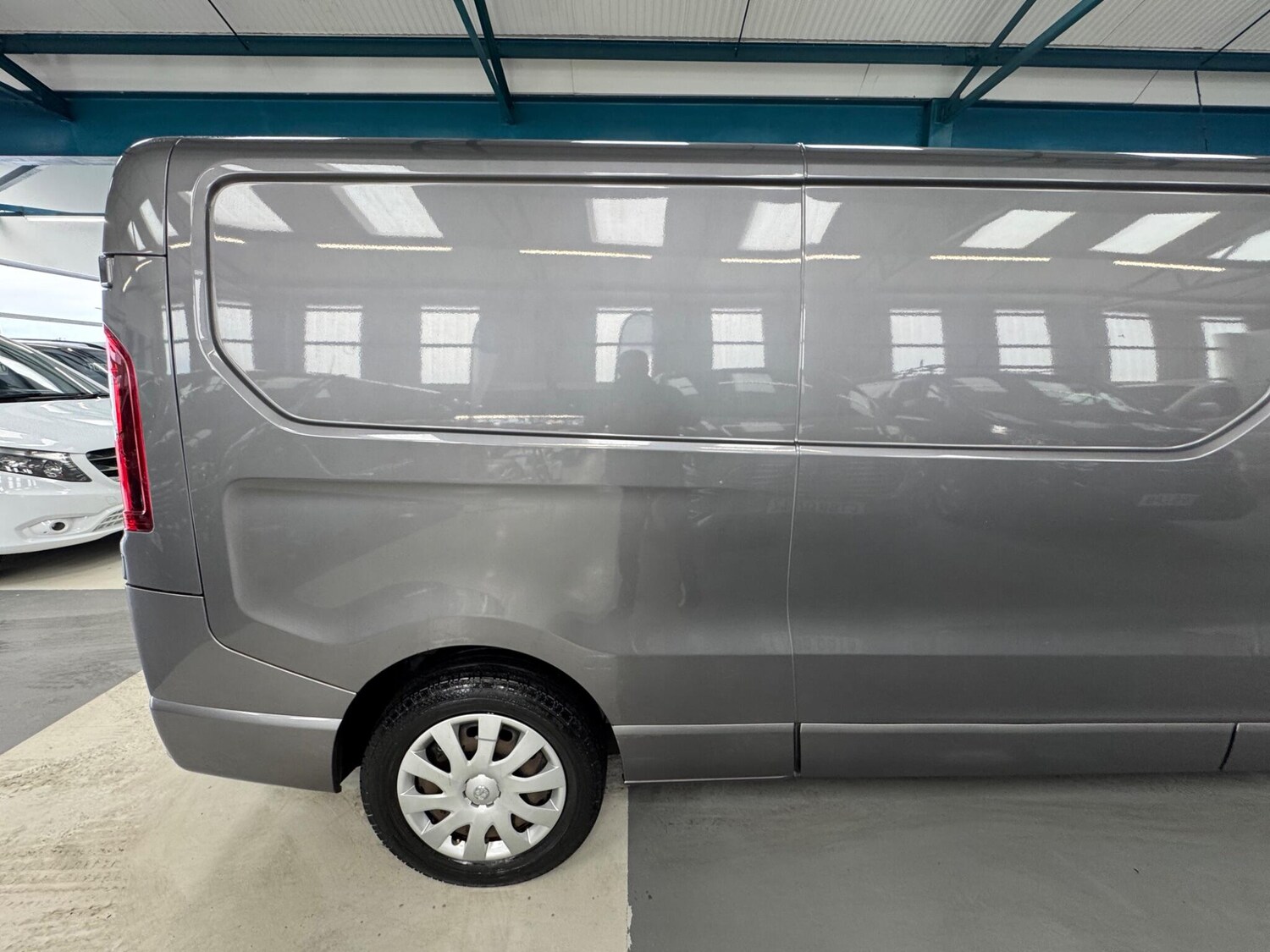 Used Vauxhall Vivaro 2015 for sale - 78006617: Photo 19