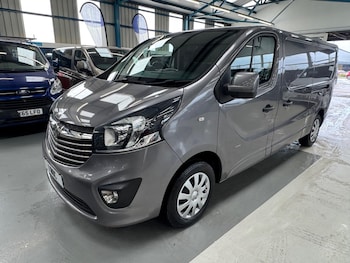 Used Vauxhall Vivaro 2015 for sale - 78006617: Photo