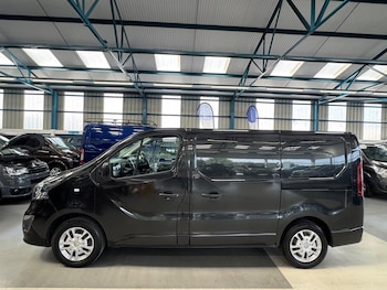 Used Vauxhall Vivaro 2015 for sale - 78759753: Photo
