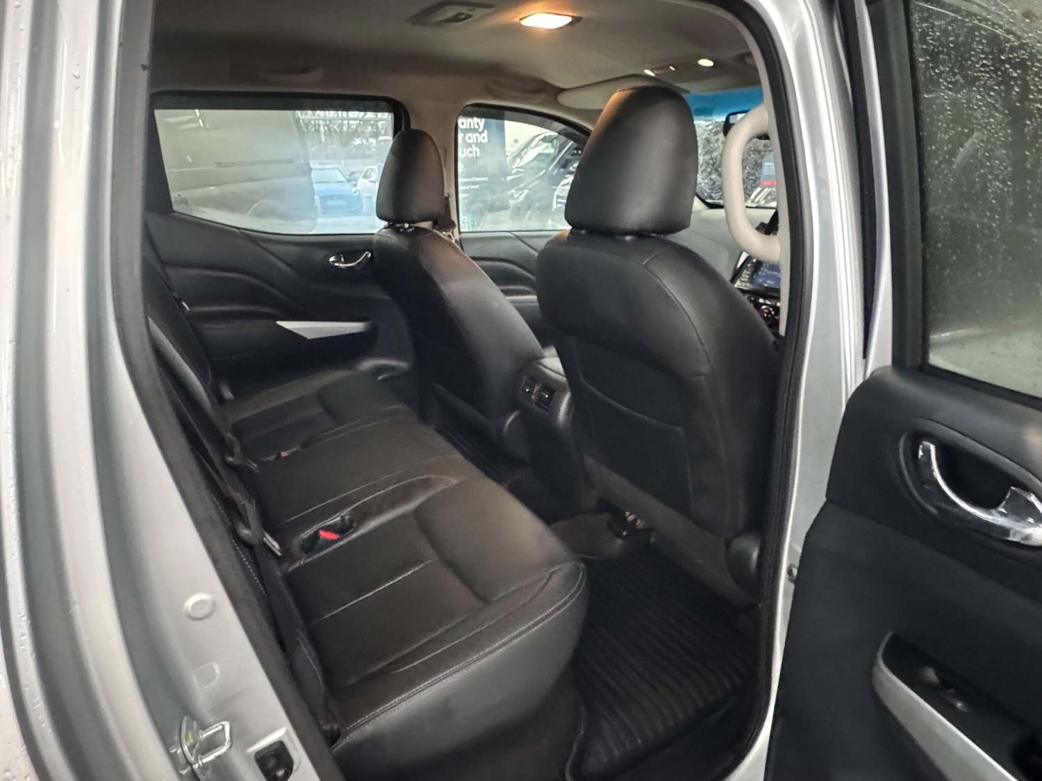 Used Nissan Navara 2017 for sale - 77364364: Photo 15