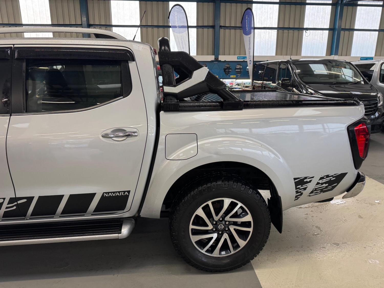 Used Nissan Navara 2017 for sale - 77364364: Photo 16