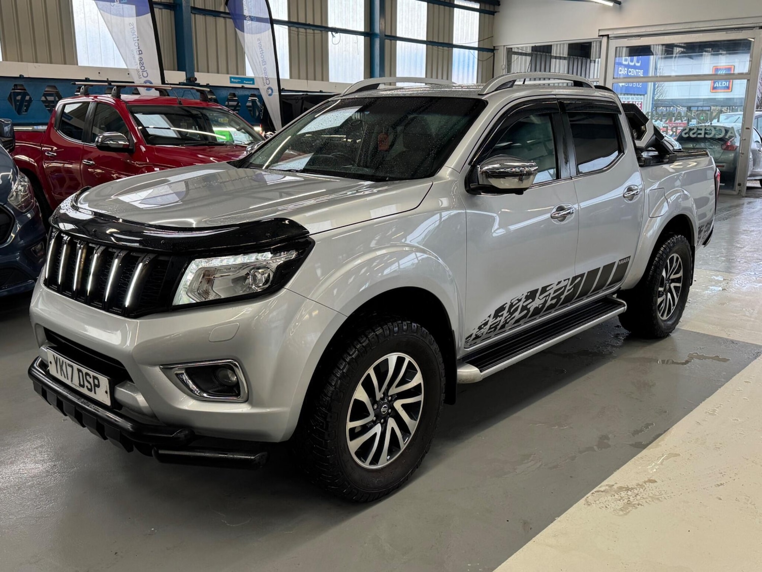 Used Nissan Navara 2017 for sale - 77364364: Photo 3