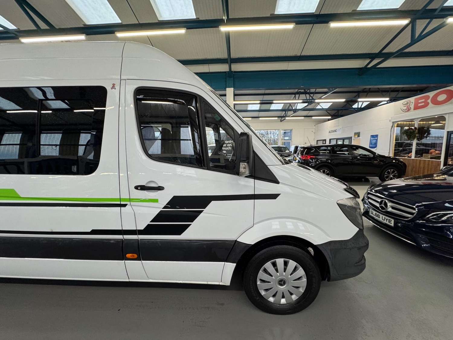 Used Mercedes-Benz Sprinter 2014 for sale - 77364318: Photo 9