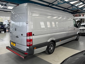 Used Mercedes-Benz Sprinter 2015 for sale - 77970219: Photo