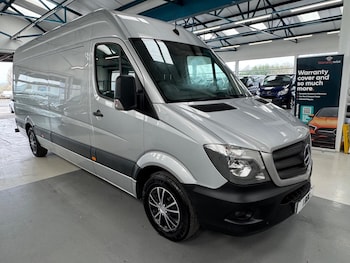 Used Mercedes-Benz Sprinter 2015 for sale - 77970219: Photo