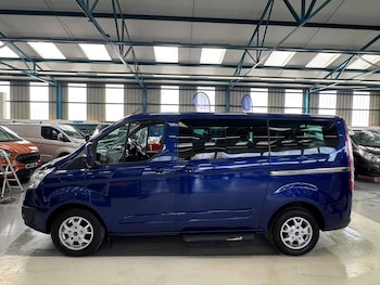 Used Ford Tourneo Custom 2015 for sale - 78623046: Photo