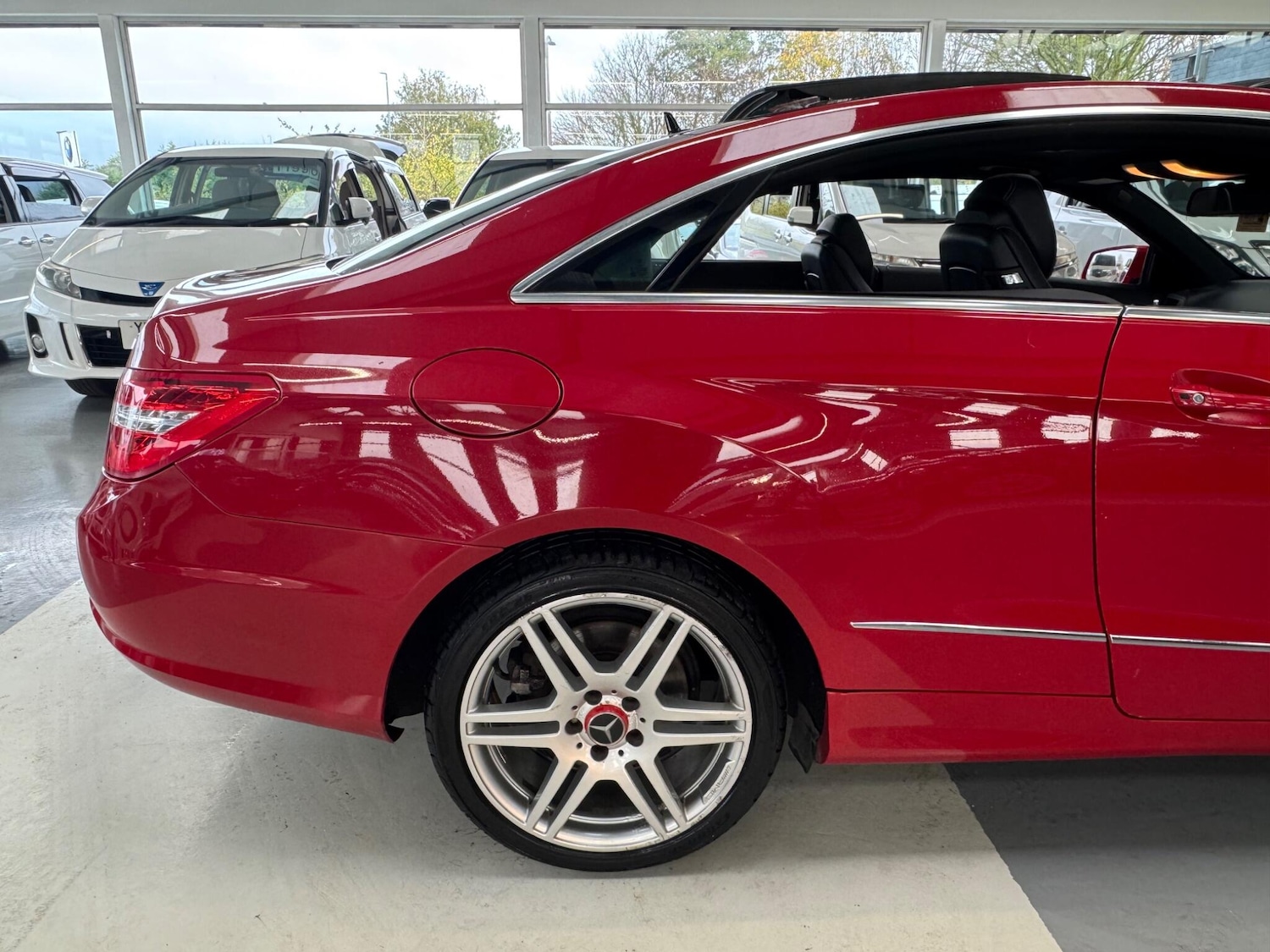 Used Mercedes-Benz E Class 2010 for sale - 77598148: Photo 13