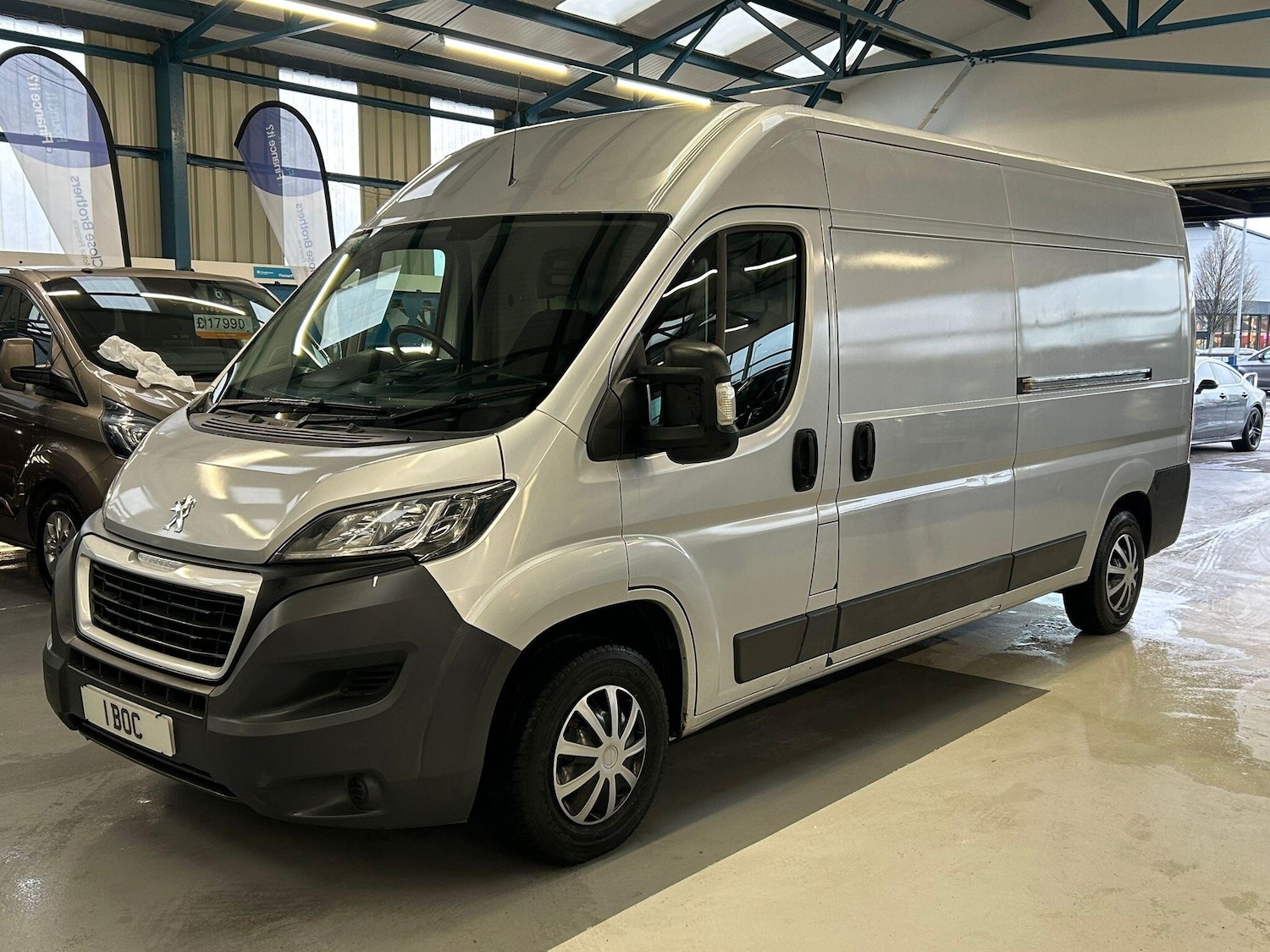 Used Peugeot Boxer 2017 for sale - 77723750: Photo 2