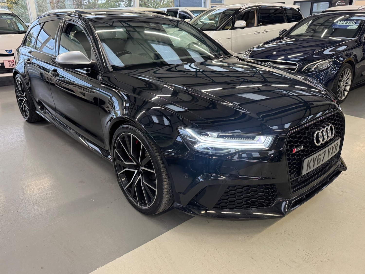 Used Audi RS6 2017 for sale - 77454652: Photo 15