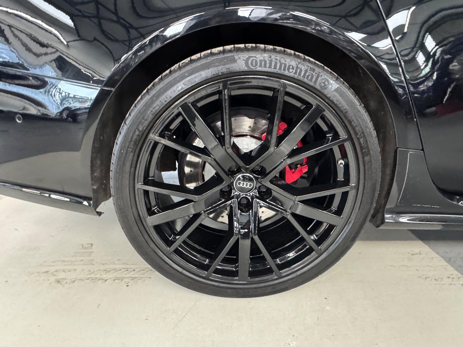 Used Audi RS6 Avant 2017 for sale - 77454652: Photo 22