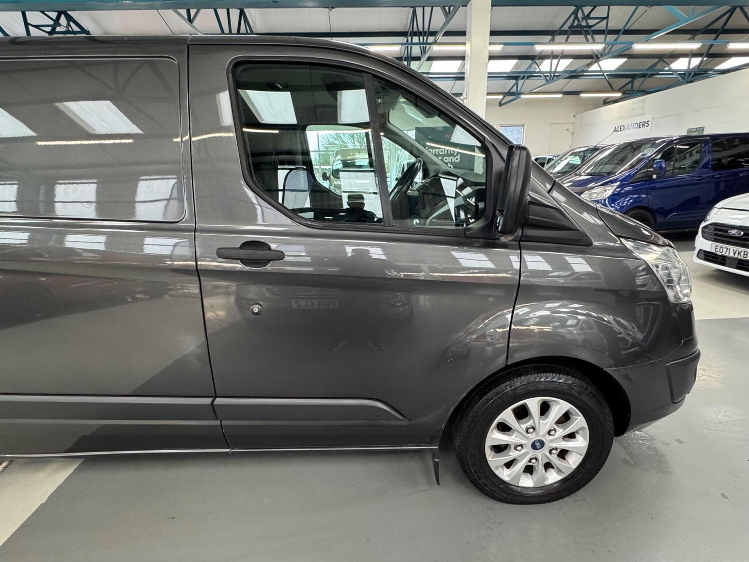 Used Ford Transit Custom for sale - 77683650: Photo 10