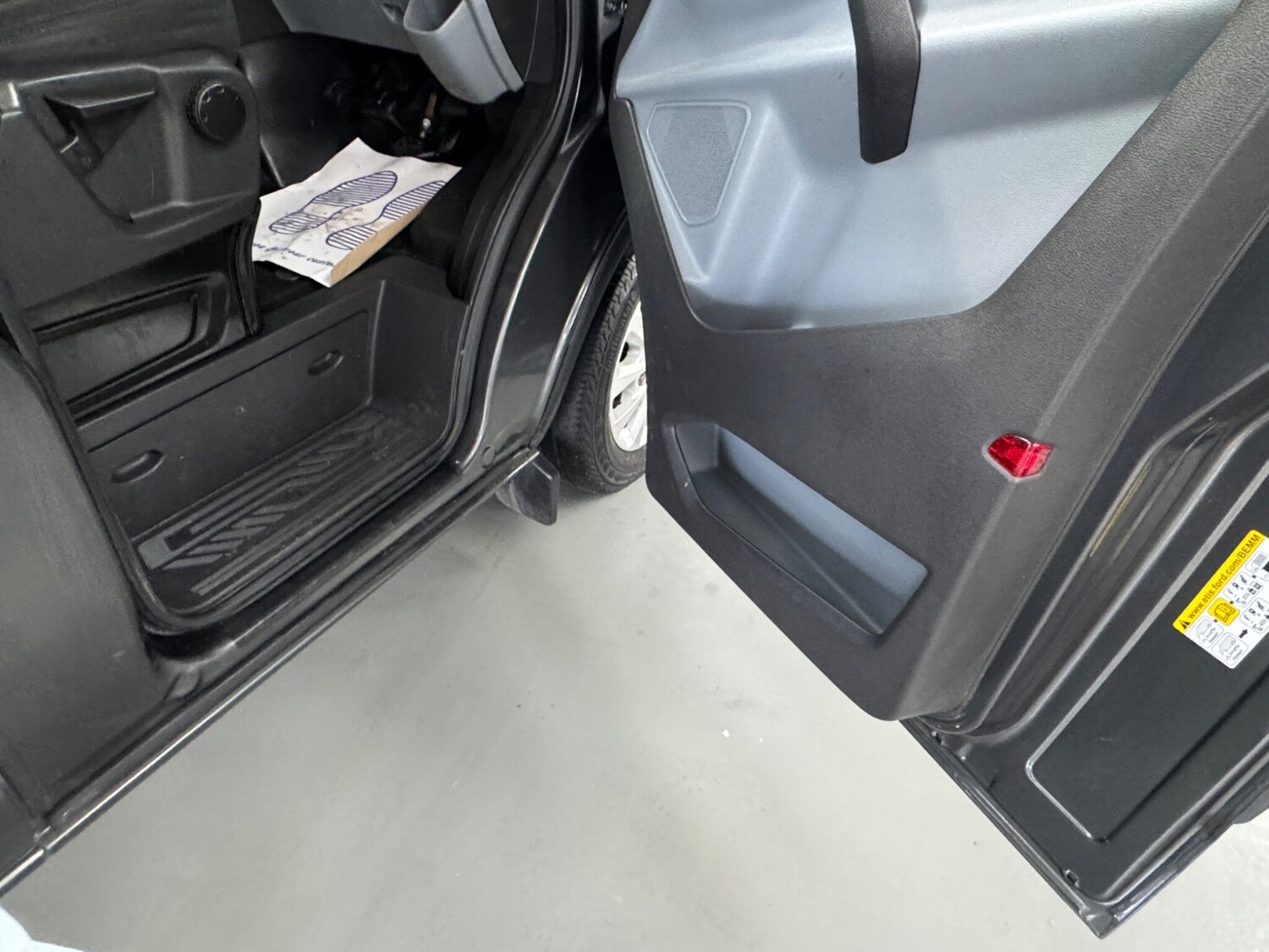 Used Ford Transit Custom for sale - 77683650: Photo 24