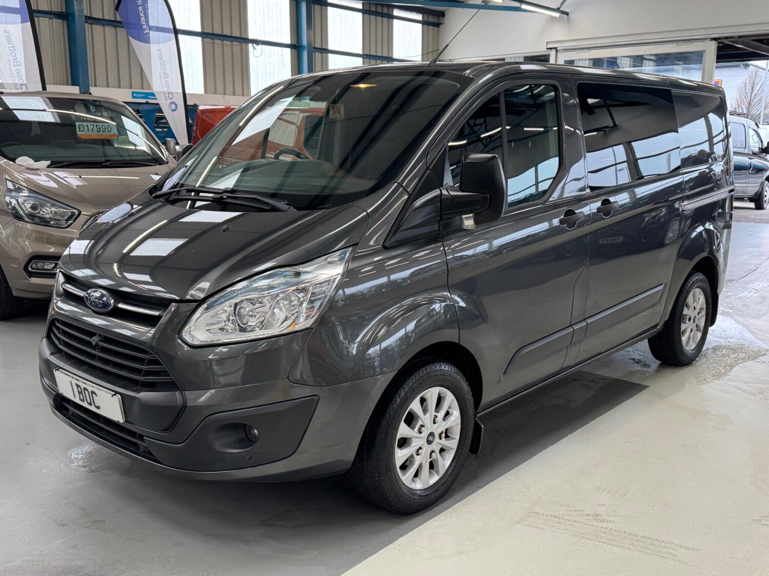 Used Ford Transit Custom for sale - 77683650: Photo 3