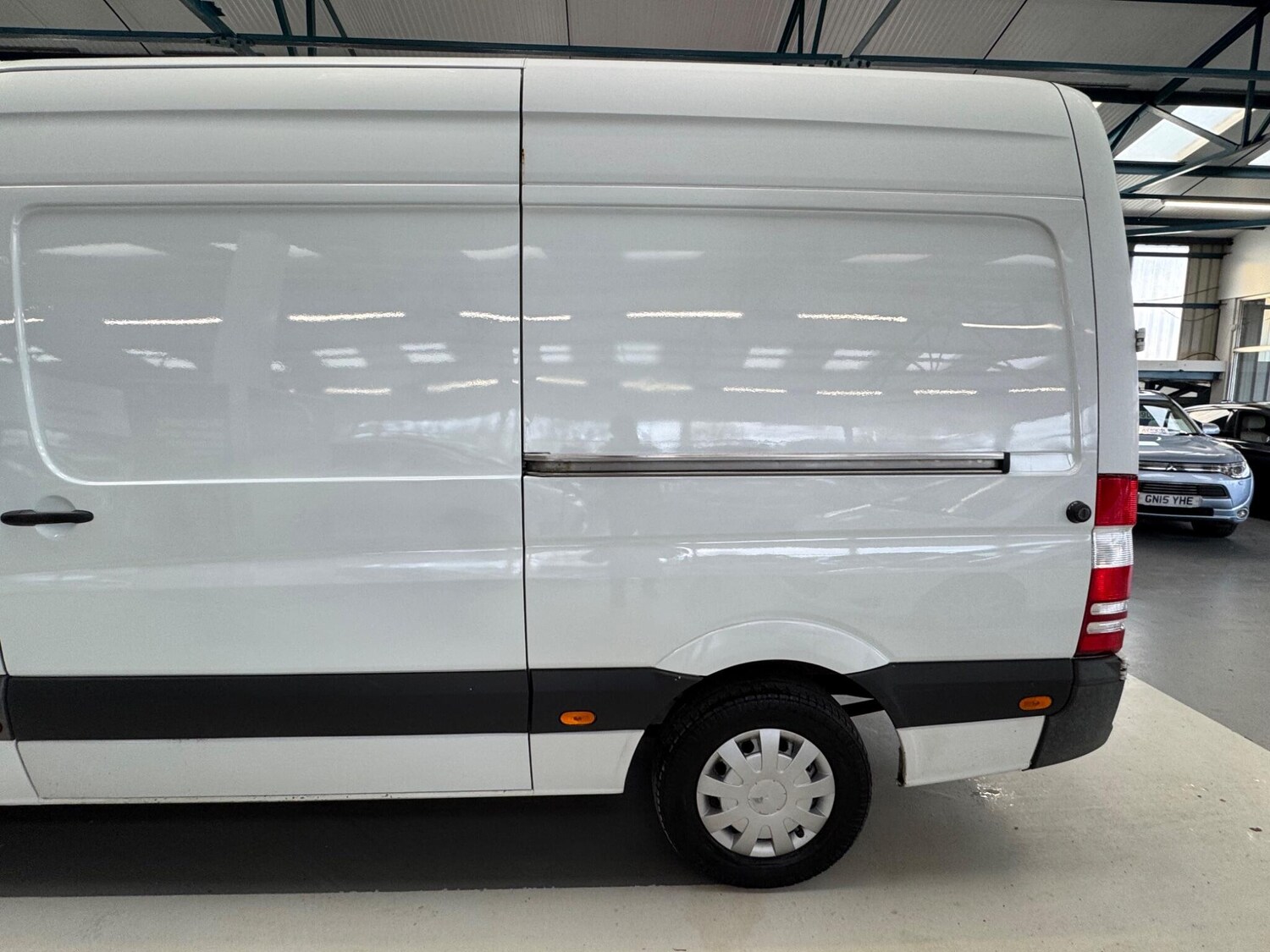 Used Mercedes-Benz Sprinter 2017 for sale - 77364296: Photo 8
