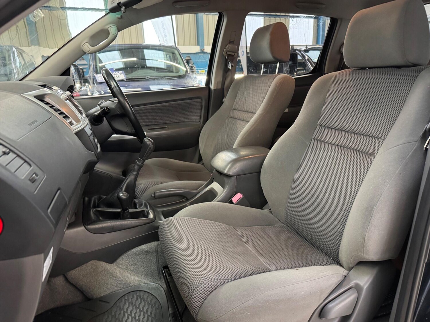 Used Toyota Hilux 2012 for sale - 77411375: Photo 21