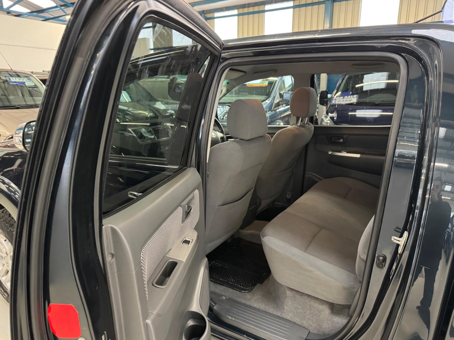 Used Toyota Hilux 2012 for sale - 77411375: Photo 26