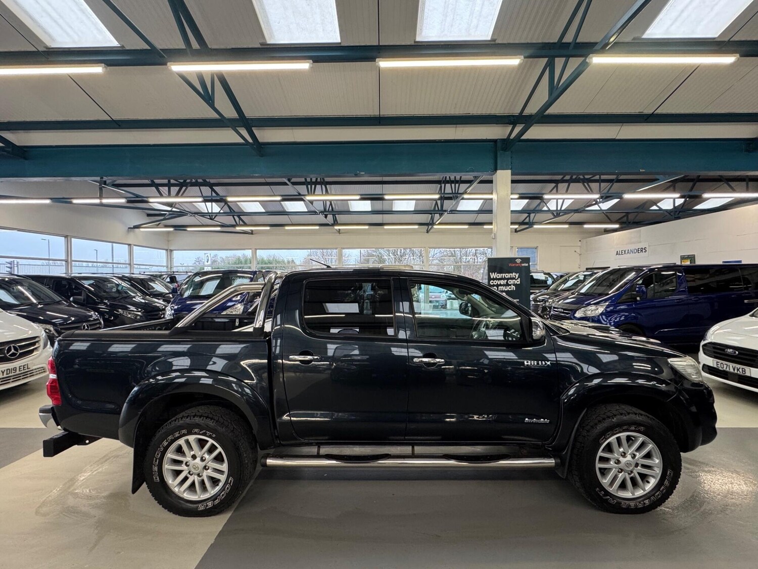 Used Toyota Hilux 2012 for sale - 77411375: Photo 32