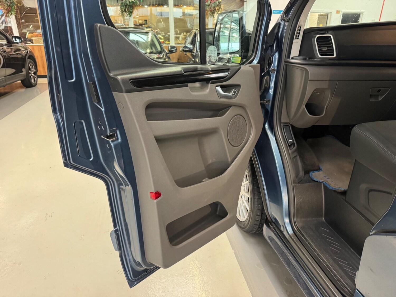 Used Ford Transit Custom 2018 for sale - 77364312: Photo 15