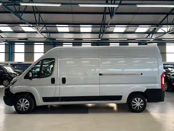 Used Peugeot Boxer 2018 for sale - 79279500: Photo