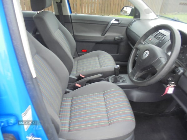 Used Volkswagen Polo 2009 for sale - 76271175: Photo 9