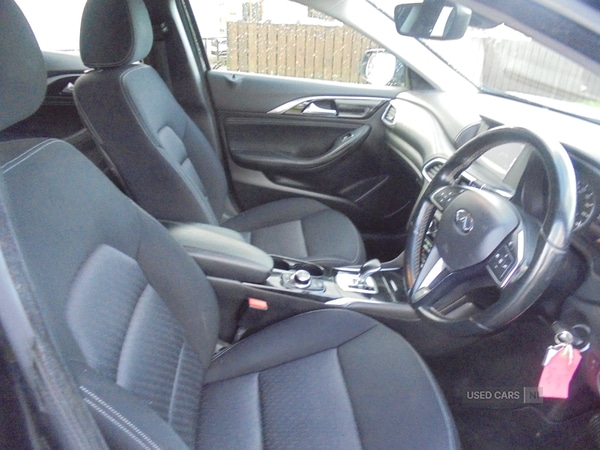 Used Infiniti Q30 2017 for sale - 76175829: Photo 9