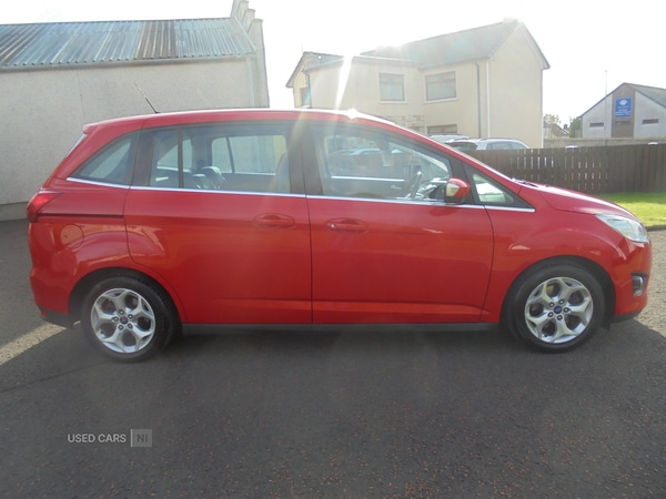 Used Ford Grand C-Max 2015 for sale - 76389501: Photo 2