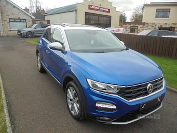 Used Volkswagen T-Roc 2018 for sale - 76419456: Photo