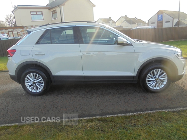 Used Volkswagen T-Roc 2023 for sale - 77599425: Photo 2