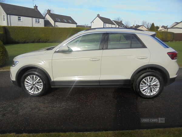 Used Volkswagen T-Roc 2023 for sale - 77599425: Photo 5