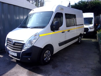 Vauxhall Movano feature image