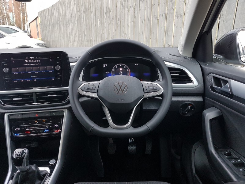 Used Volkswagen T-Roc 2025 for sale - 77611345: Photo 7