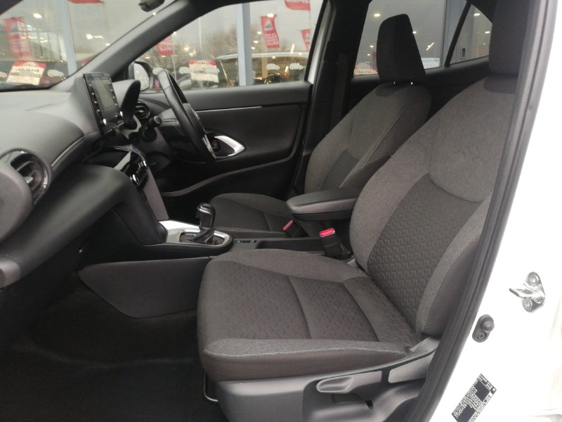 Used Toyota Yaris Cross 2022 for sale - 77420031: Photo 5