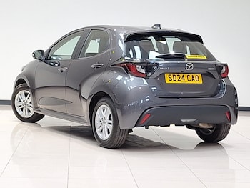 Used Mazda Mazda2 HYBRID 2024 for sale - 76285853: Photo 3