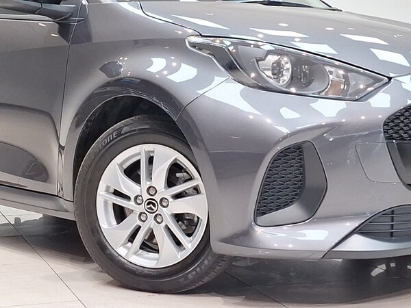 Used Mazda Mazda2 HYBRID 2024 for sale - 76285853: Photo 9