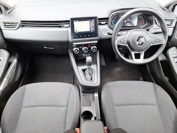 Used Renault Clio 2023 for sale - 78515902: Photo