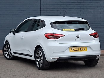 Used Renault Clio 2023 for sale - 78515902: Photo