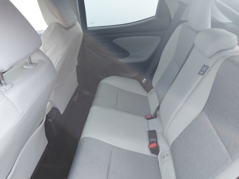 Used Toyota Yaris 2022 for sale - 76727037: Photo 6