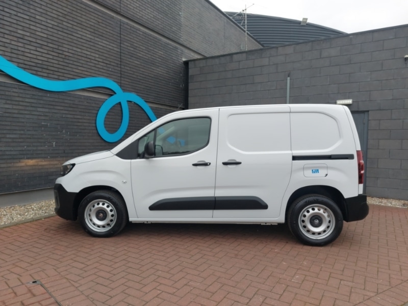 Used Vauxhall Combo 2024 for sale - 76864813: Photo 4