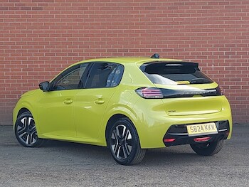 Used Peugeot 208 2024 for sale - 78146368: Photo