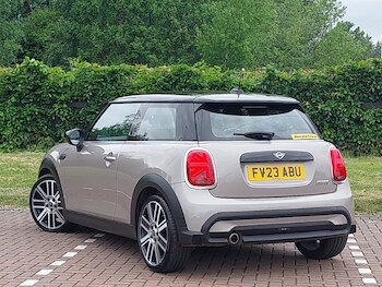 Used MINI Hatch 2023 for sale - 79439904: Photo