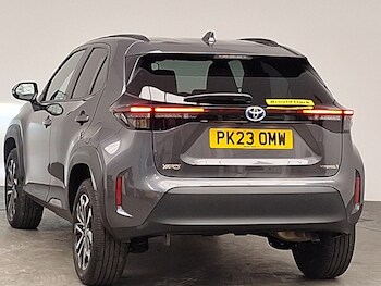 Used Toyota Yaris Cross 2023 for sale - 77353190: Photo