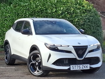 Used Alfa Romeo Junior 2025 for sale - 79043849: Photo
